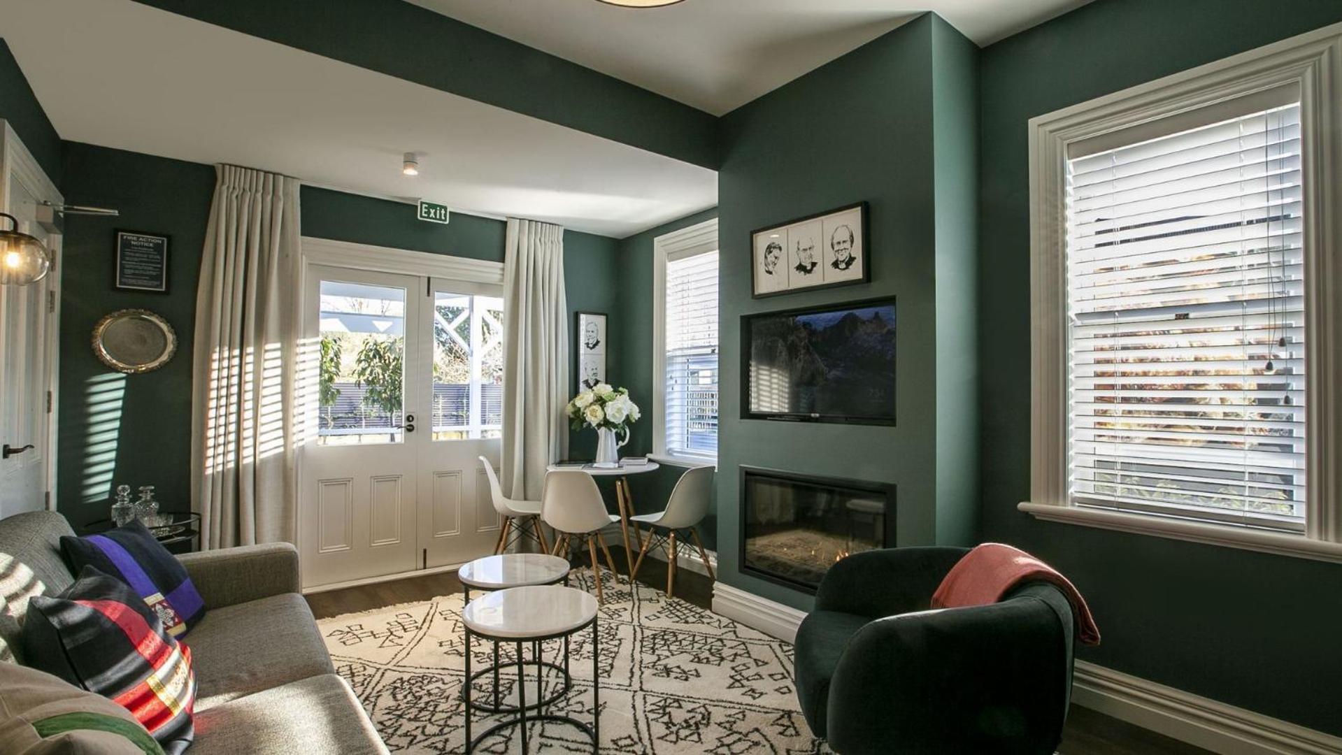The Vicarage Geraldine Apartment Екстериор снимка